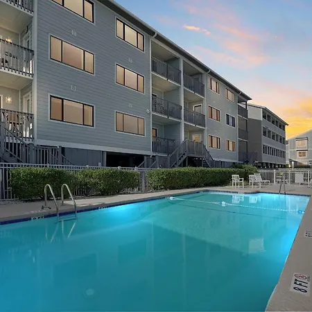 Dolphin Cay Unit 203 Villa